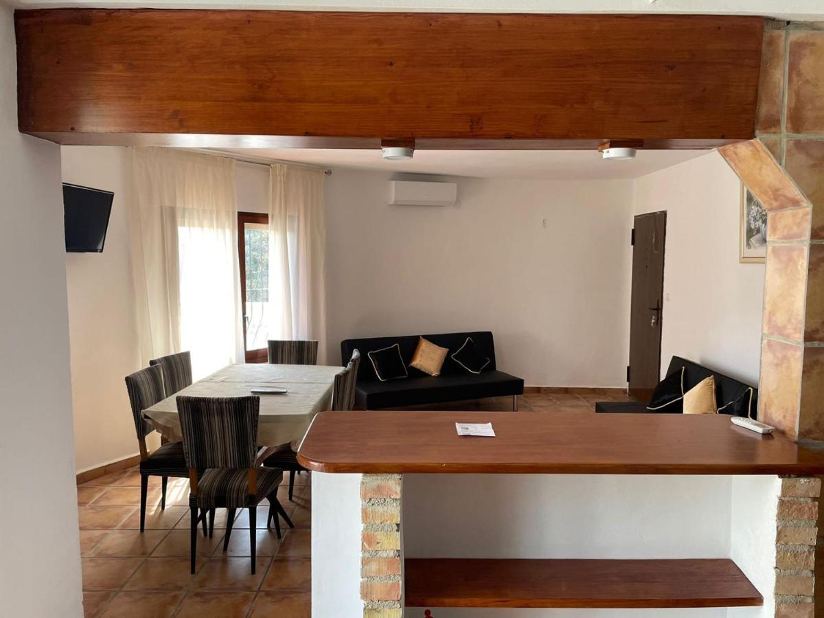 Maryvilla Zohra Κάλπε Εξωτερικό φωτογραφία