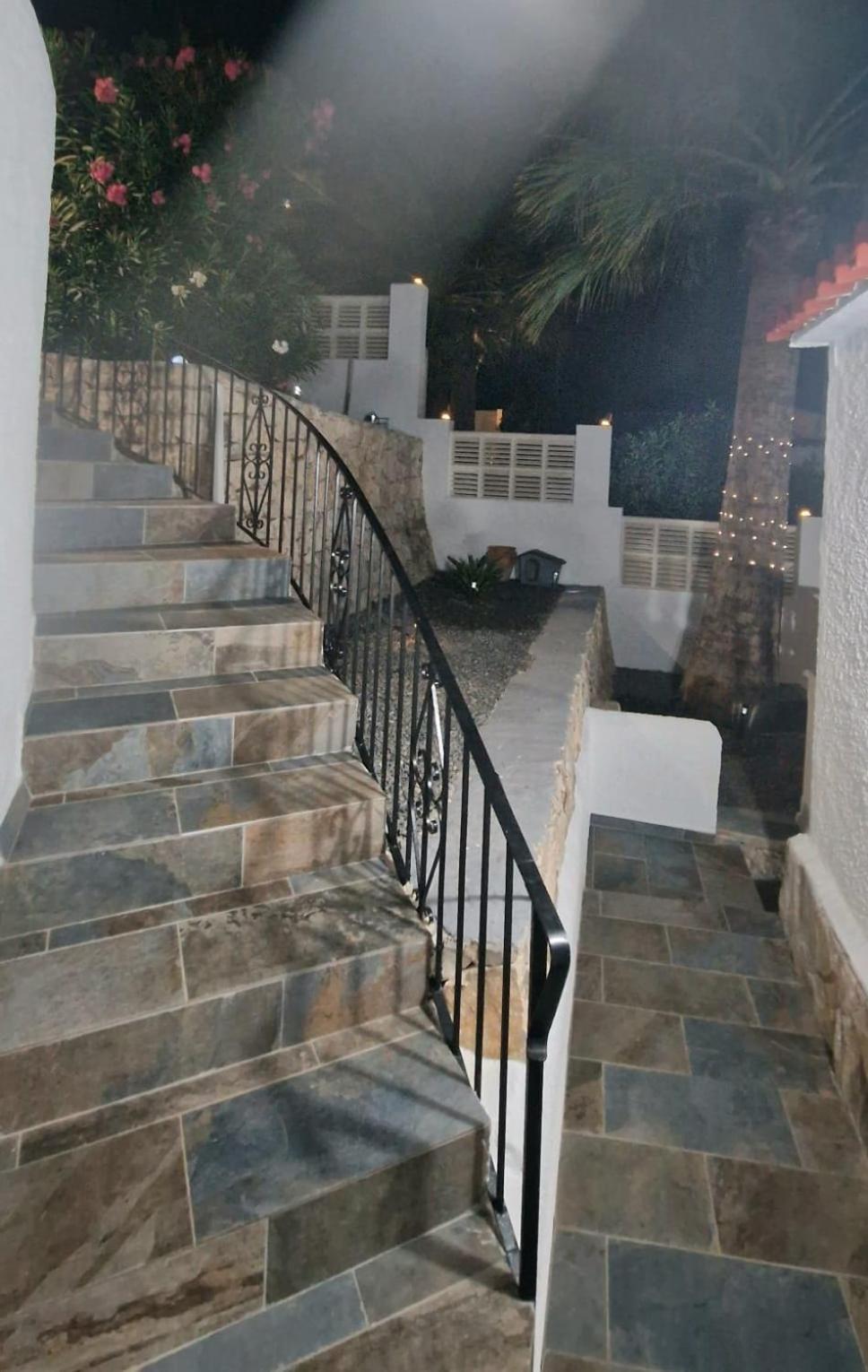 Maryvilla Zohra Κάλπε Εξωτερικό φωτογραφία